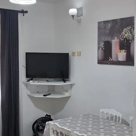 Guenisigi Apartmán *